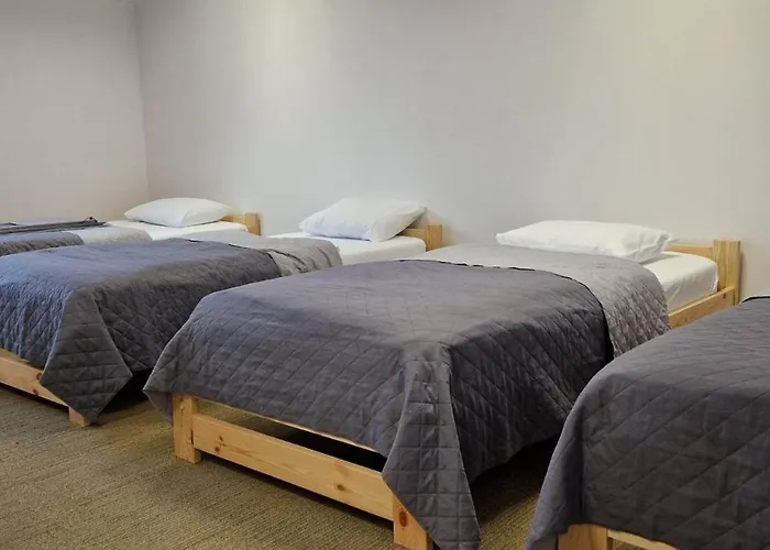 Zolnierska Хостел Лешно